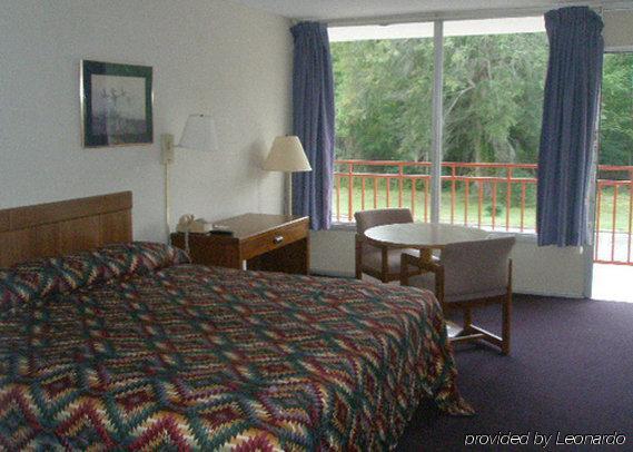 Econo Lodge Yemassee Oda fotoğraf